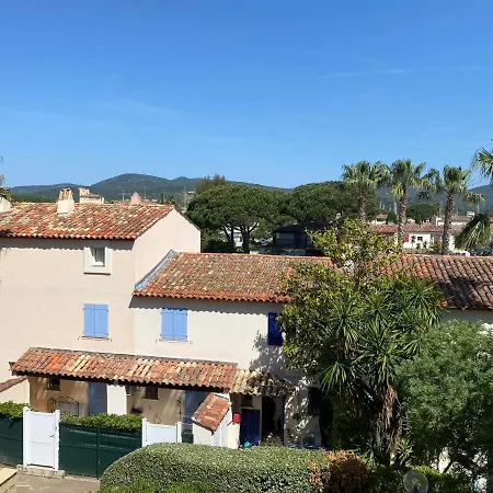 2 Bedrooms, 15 Min Walk To Beach, Ac, Pool & Fiber Internet In A Quiet, Private Gated Domain 5kms To St Tropez * 코골렝